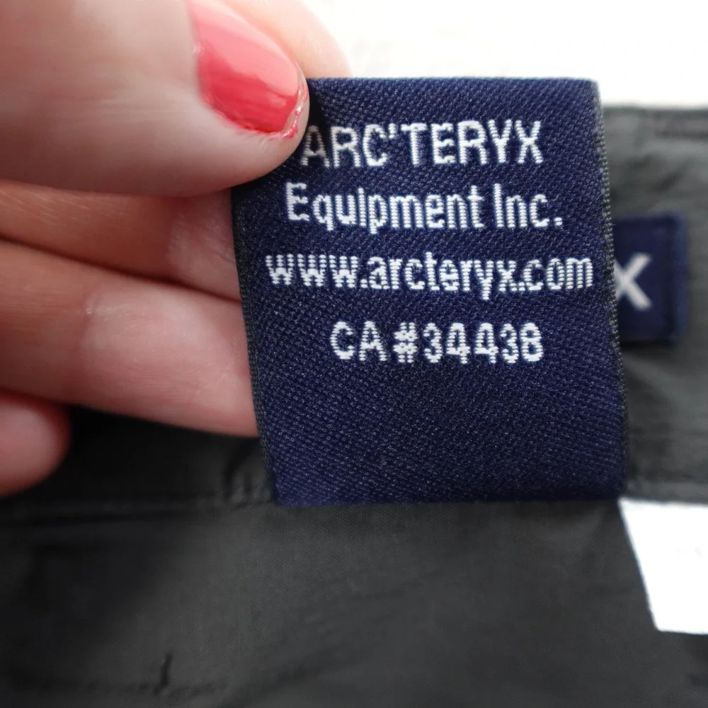 Arc'teryx Rampart Cargo Pants Mens 34x31 Gray Lightweight Hiking Trail Outdoor